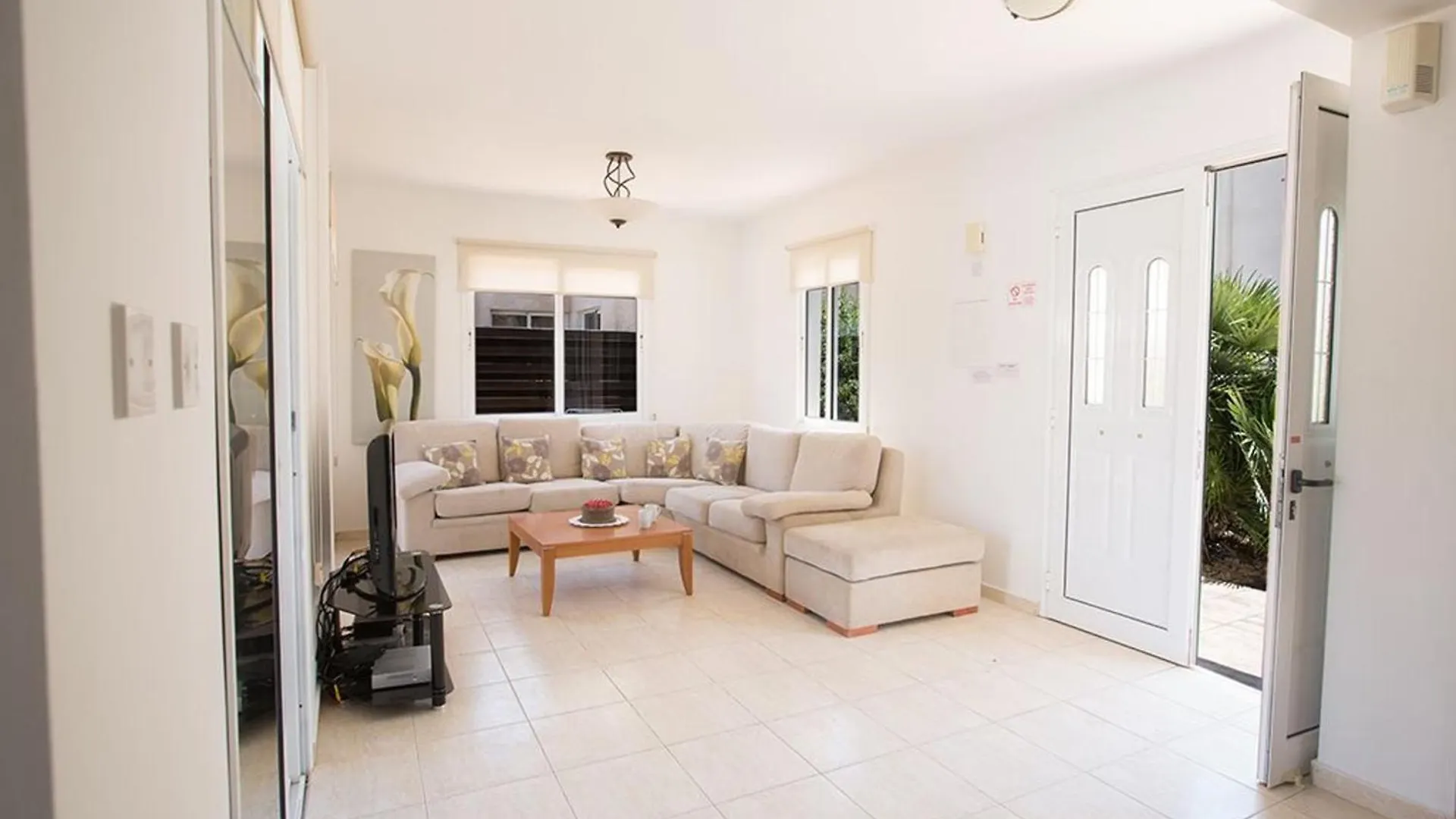 Villa Protaras Eos, Modern 3Bdr Protaras Villa With Pool, Short Walk To All Beachresort Centre Cipro